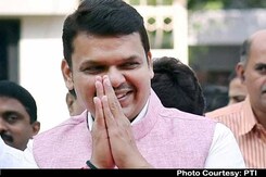 Fadnavis Government Wins Trust Vote in Maharashtra; Sena, Congress Protest Fadnavis Government Wins Trust Vote in Maharashtra; Sena, Congress Protest