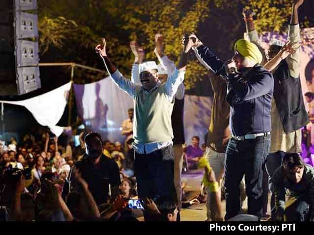AAP's Poll Promises For Delhi Youth: 800,000 Jobs, 20 New Colleges, Wi-Fi