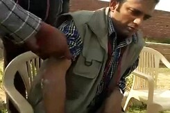 NDTV Crew Beaten by Police at Ashram Where 'Godman' Rampal is Hiding NDTV Crew Beaten by Police at Ashram Where 'Godman' Rampal is Hiding