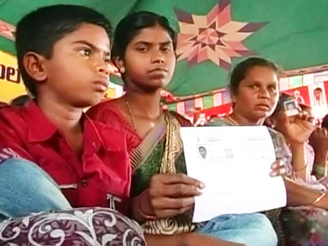 तेलंगाना : किसान बेहाल, विधायक मालामाल