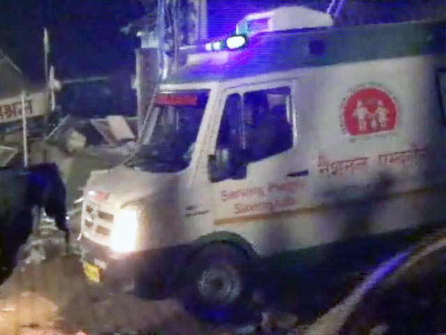 Video : खबरों की खबर : पुलिस के हत्थे चढ़ा रामपाल