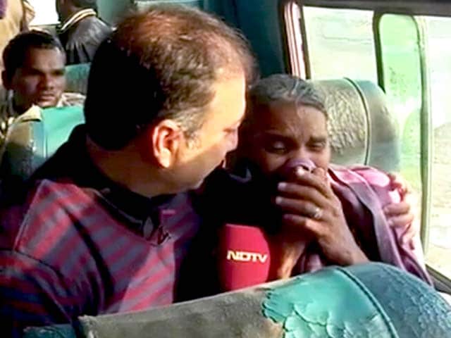 Videos : सामने आ रहा रामपाल का सच! आश्रम से निकले लोगों ने सुनाई आपबीती