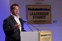 Arnold Schwarzenegger on "War" With Sylvester Stallone Arnold Schwarzenegger on "War" With Sylvester Stallone