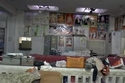 रामपाल के आश्रम से भारी मात्रा में हथियार, पेट्रोल बम बरामद रामपाल के आश्रम से भारी मात्रा में हथियार, पेट्रोल बम बरामद