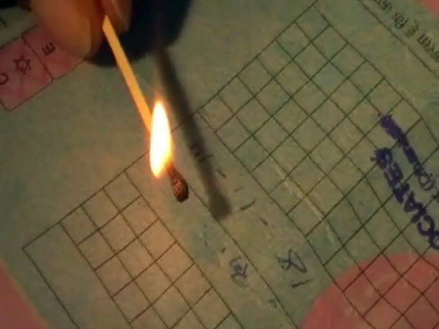 मैजिक पेन का इस्तेमाल कर लगाया करोड़ों का चूना