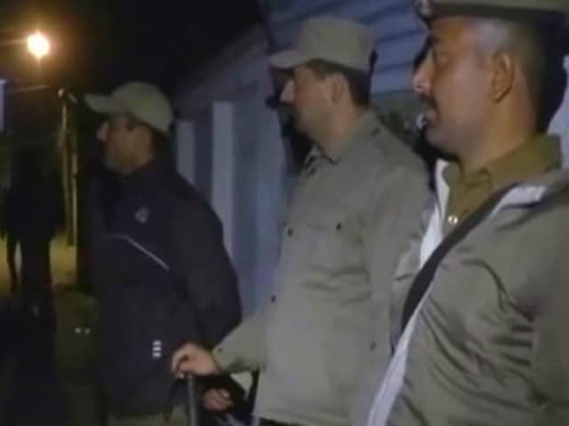 Videos : कठुआ के कांग्रेस उम्मीदवार के घर पर हमला, पूर्व डिप्टी सीएम का पोता गिरफ्तार