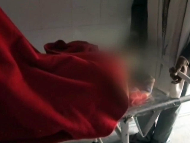 यूपी में रेप का विरोध करने पर जलाई गई लड़की की मौत