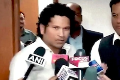 सचिन तेंदुलकर ने खेलमंत्री से मिलकर सरिता देवी का साथ देने की अपील की सचिन तेंदुलकर ने खेलमंत्री से मिलकर सरिता देवी का साथ देने की अपील की