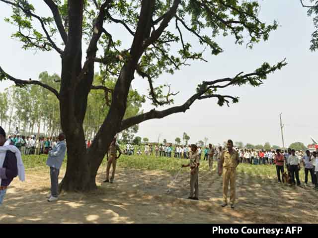 Badaun Cousins' Death Was Suicide, not Murder, Says CBI; Families Reject it