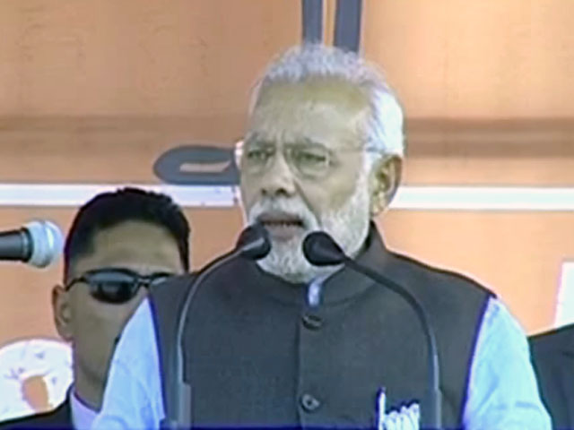 मैं इकलौता पीएम, जो हर महीने जम्मू-कश्मीर आया : उधमपुर में मोदी