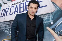 Salman Khan on World Tour To Promote <i>Prem Ratan Dhan Payo</i>? Salman Khan on World Tour To Promote <i>Prem Ratan Dhan Payo</i>?