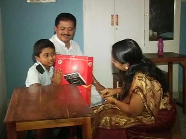 Parents of Dyslexic Child Start Special School in Kerala