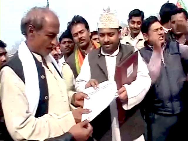 अभिज्ञान का प्वाइंट : आदर्श गांव योजना में भेदभाव?