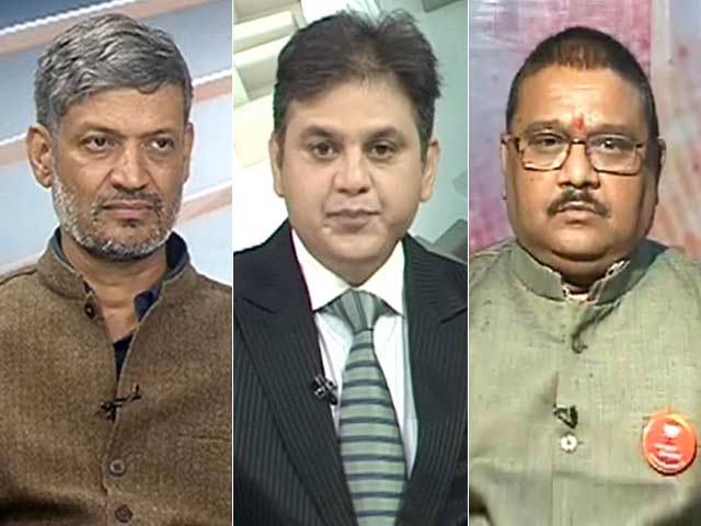 न्यूज प्वाइंट : गांव गोद लेने में सियासत?