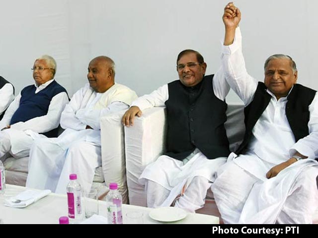 Mulayam Singh Yadav To Lead Merger of 'Janata Parivar' Parties Vs BJP