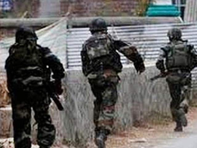 Videos : जम्मू कश्मीर में आतंकियों ने किए चार जगह हमले