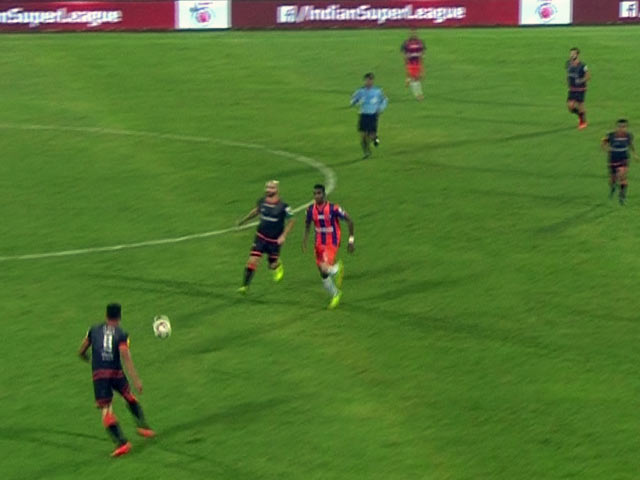 ISL: Delhi Dynamos Stay in Hunt for Semis