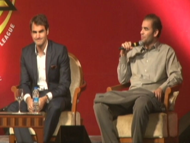 In Rapid Fire Round, Federer Fires a Bullet at 'Pistol' Pete