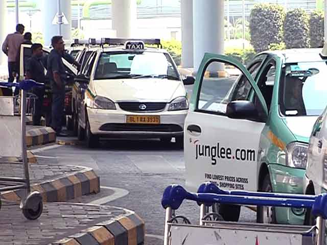 मुसाफिरों की सुरक्षा की जिम्मेदारी लेने को तैयार नहीं कैब कंपनियां