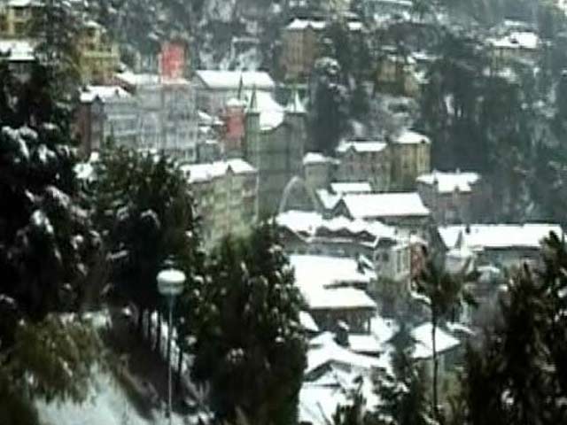 Shimla Gets Season's First Snowfall