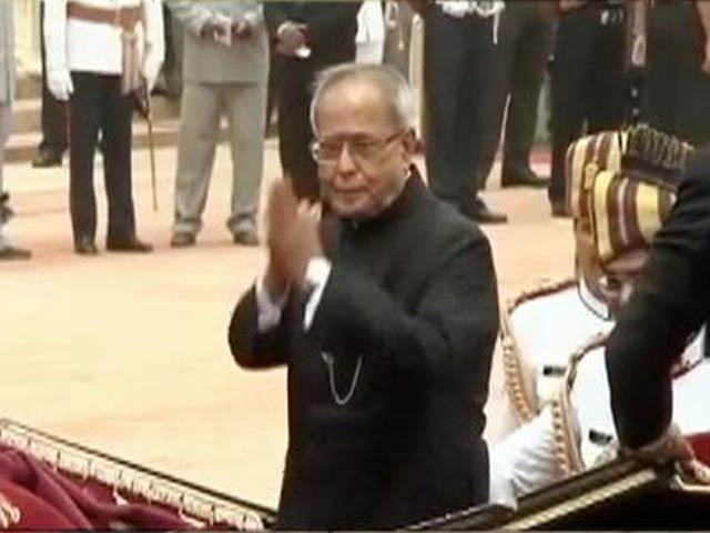 President Pranab Mukherjee Undergoes Angioplasty at Army Hospital in Delhi: Sources
