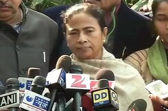 सभी घोटालों की जांच क्यों नहीं : ममता बनर्जी सभी घोटालों की जांच क्यों नहीं : ममता बनर्जी