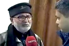 पीडीपी ने दिए बीजेपी के साथ गठजोड़ के संकेत पीडीपी ने दिए बीजेपी के साथ गठजोड़ के संकेत