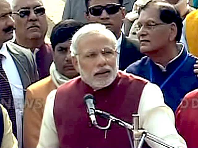 मोदी ने सफाई अभियान में सौरव गांगुली, कपिल शर्मा को किया नामांकित