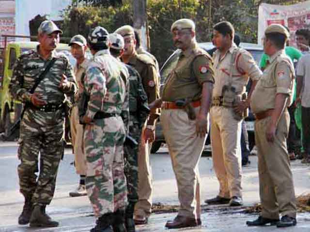 खबरों की खबर : सहमे असम में सेना की पहल
