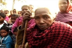 हिंसाग्रस्त असम में दर्द और दहशत की दास्तां हिंसाग्रस्त असम में दर्द और दहशत की दास्तां