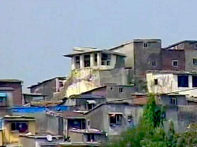 Video : Slums: Maharashtra Government Plans to Acquire Private Land