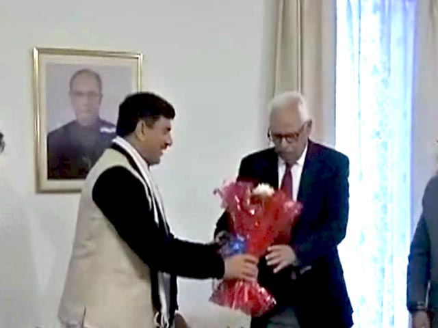 इंडिया 7 बजे : बीजेपी ने छोड़ी सीएम पद की जिद