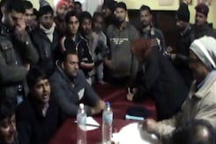 Train Looted in Bihar; Guards Chose to Hide, Allege Passengers Train Looted in Bihar; Guards Chose to Hide, Allege Passengers