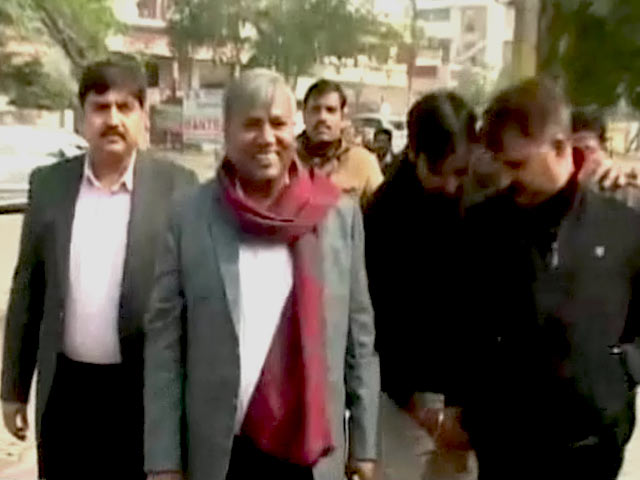 मायावती के ख़िलाफ़ बग़ावत