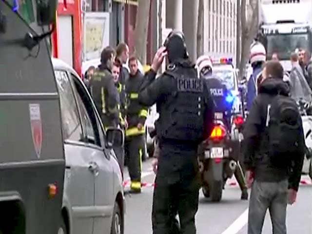 Videos : इंडिया 7 बजे : पेरिस की तरफ बढ़े हमलावर