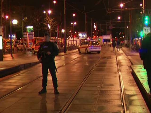 खबरों की खबर : फ्रांस में दहशत के ये तीन दिन