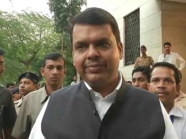Devendra Fadnavis Urges People to Never Drink and Drive