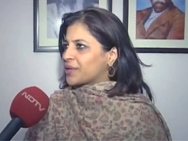 Videos : आप जो कहती है, वह करती नहीं : शाज़िया इल्मी