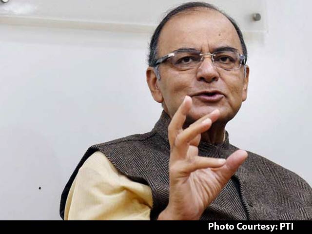 'Rebels Without a Cause': Arun Jaitley Hits Out at Censor Board Members Who Quit