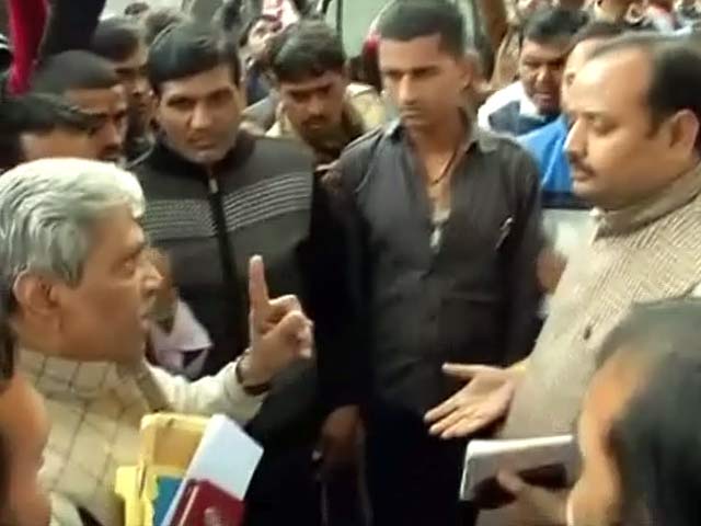 इंडिया 7 बजे : नेताओं में दिखा असंतोष