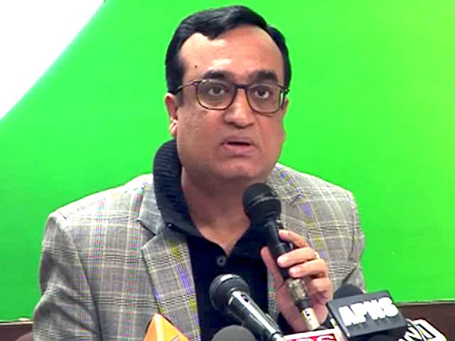 मोदी भारतीयता के प्रतीक नहीं : द्विवेदी के बयान पर कांग्रेस