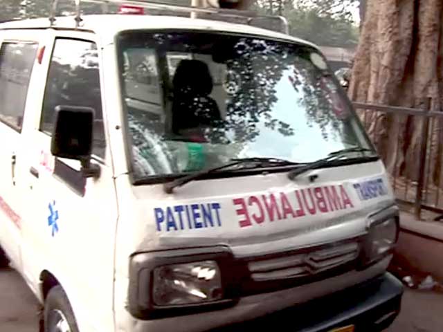 निजी एंबुलेंस में नियमों की अनदेखी