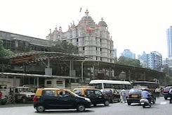 Intel Alert to Mumbai's Famous Siddhivinayak Temple Ahead of Obama Arrival Intel Alert to Mumbai's Famous Siddhivinayak Temple Ahead of Obama Arrival