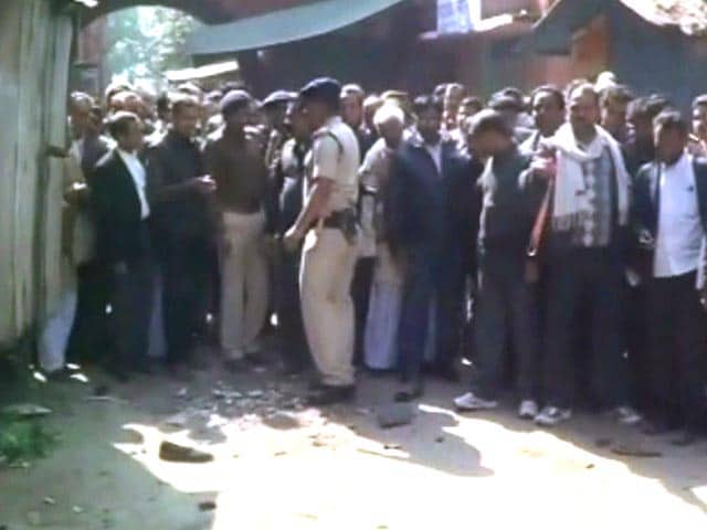 Video : Among Those Killed at Bihar Court, Woman Who Was Carrying the Bomb