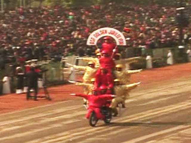 देखें गणतंत्र दिवस परेड की फुल ड्रेस रिहर्सल की तस्वीरें