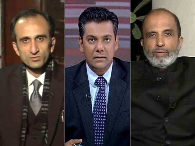 AAP's Kumar Vishwas Targets BJP's Chief Ministerial Candidate Kiran Bedi