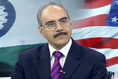 आर्थिक मोर्चे पर पीएम मोदी थोड़ी जल्दबाज़ी में दिखते हैं : विजय राणा आर्थिक मोर्चे पर पीएम मोदी थोड़ी जल्दबाज़ी में दिखते हैं : विजय राणा