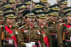 राजपथ पर दिखी महिला शक्ति राजपथ पर दिखी महिला शक्ति