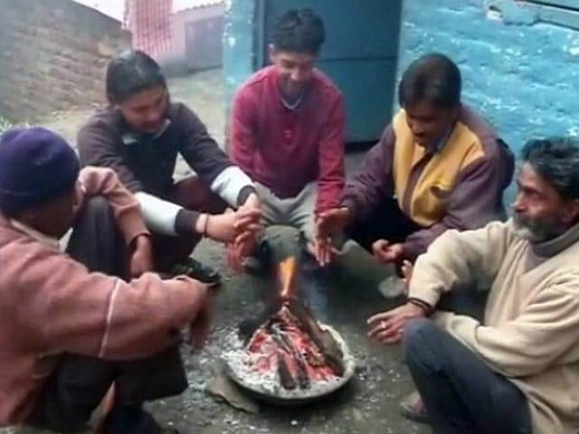Videos : उत्तर भारत में जारी है शीतलहर
