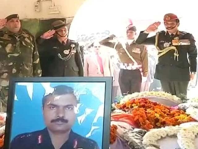 At Braveheart's Cremation, Daughter Shouts His Regiment's War Cry